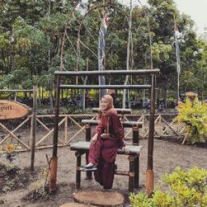 zuhrotur rofiqoh profile icon