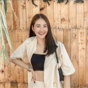 L'Lin Piyaphat profile icon