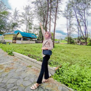 Desnia Vitry profile icon