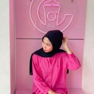 Ayu Suraya profile icon