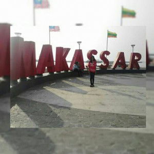 ayu lestari profile icon