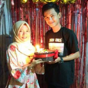 Dewi Paramita profile icon