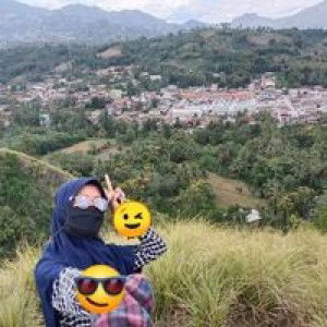 Ratnayanti Ry profile icon