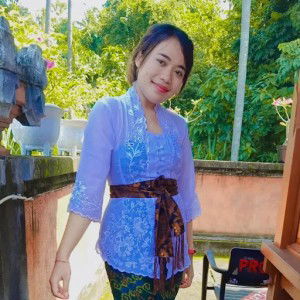 Ayu Sri Wahyunisha profile icon