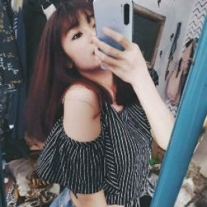 nadia febriyanthi profile icon