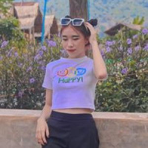 พลอย จ๋า'า profile icon