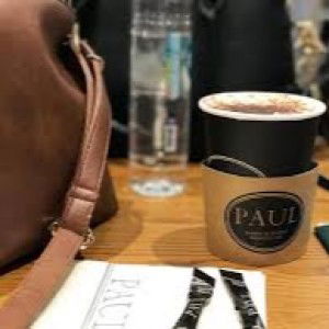 Putri Okta profile icon