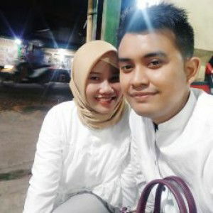 Laily Nur hidayah profile icon