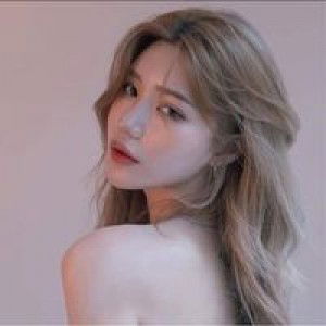 Phạm Thuỳ Trang profile icon