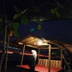 Ajeng Apriyani profile icon