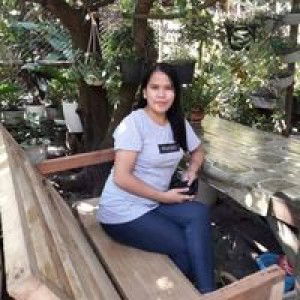 Lynie Caraballe Lopez - Madriaga profile icon