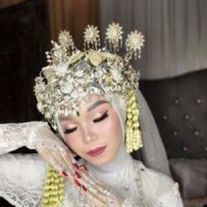 Azizah R profile icon