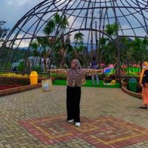 Putri Ramadanii profile icon