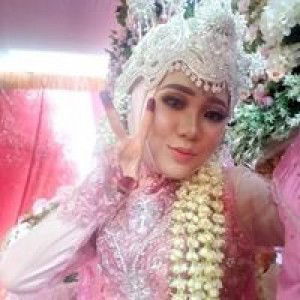 Kasih Anggraini profile icon