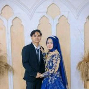 Putrii Sutra profile icon