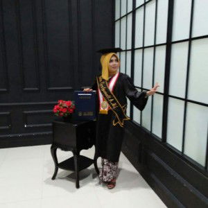 Yulia Restyawati profile icon