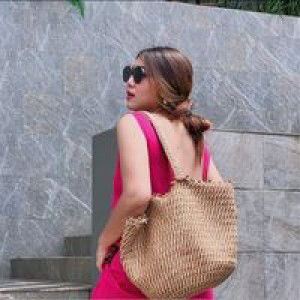 โลกกลมกลม ขนมกล้วย profile icon