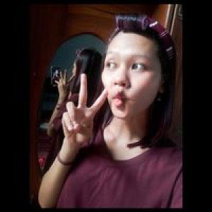 Devi Ariyani profile icon