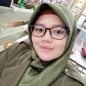 Nadia Safira profile icon