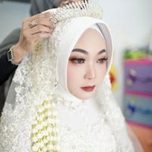 Ria Nita Pratiwi profile icon