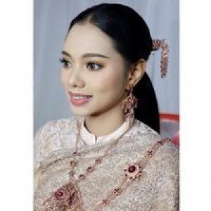 น้ำ' นิ่ง. profile icon