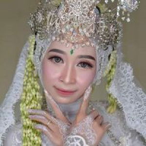 Indah Arifianti profile icon