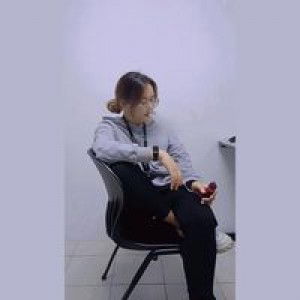 Alice Anak Disa profile icon