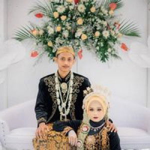 Imel Novianti profile icon