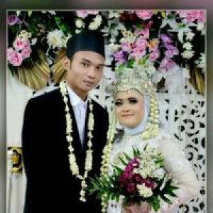 Aziz Sri profile icon