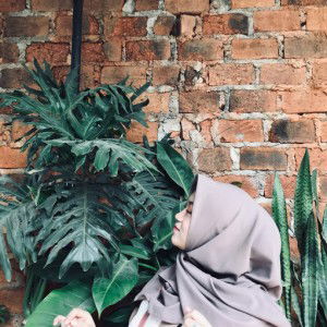 Elsa Janury profile icon