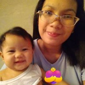 Rona Paredes Machado profile icon