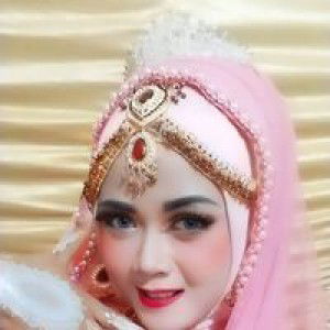 Sarah Puji Sulistiani profile icon