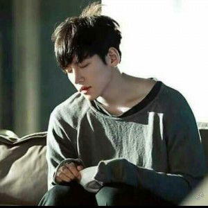 Leni novi profile icon