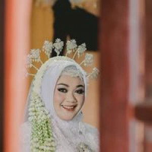 Nindya Septi Andari profile icon
