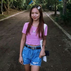 Rochelle Espares profile icon