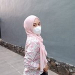 Intan Pratiwisari profile icon
