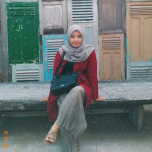 Apriliviantika Defi W profile icon