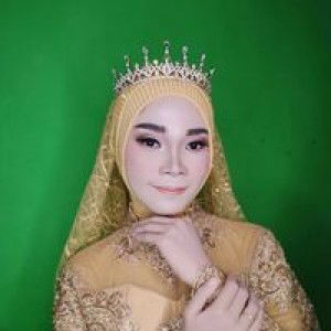 Vhie Dhevia profile icon