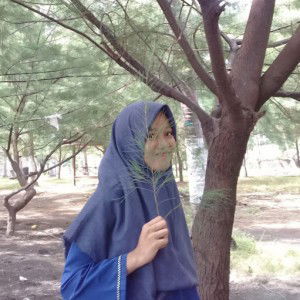 Qomariyatul Ulva profile icon