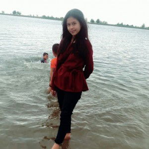 desy dwi hariyanti profile icon