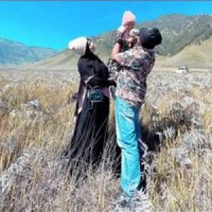 Tri Nur Handayani profile icon