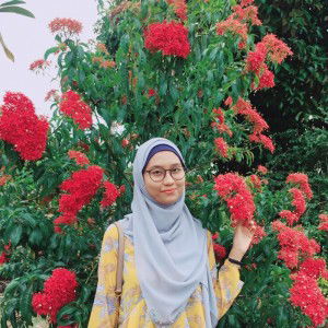 Quratul Aini profile icon