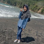 Senia Istanti profile icon