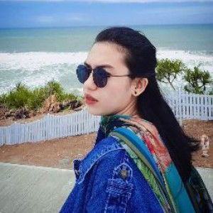 Ayura Yura profile icon