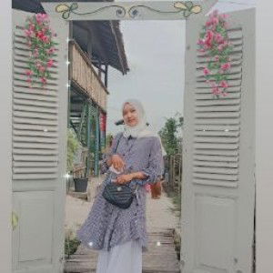 Isna Karlina profile icon