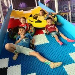 Sudiartini profile icon