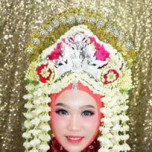 Hdyh Nur profile icon