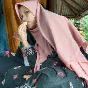 Ulfa Rahmatul aini profile icon