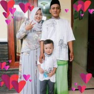 Munjiah Momz Fahri profile icon