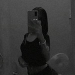 นิด' นิด. profile icon